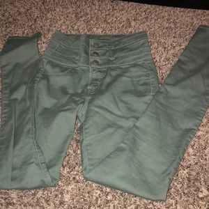 Olive Green Highwaisted Jeans